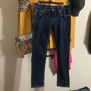 Never worn , smoke free home.